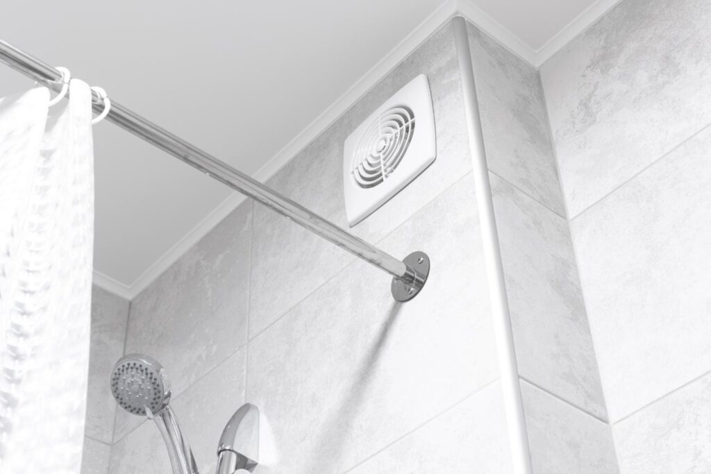 Ventilācijas atvere vannasistabā